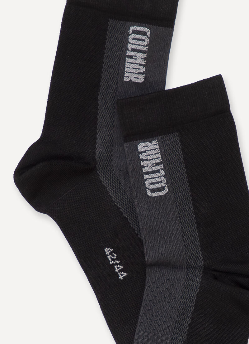 Unisex socks with jacquard logo