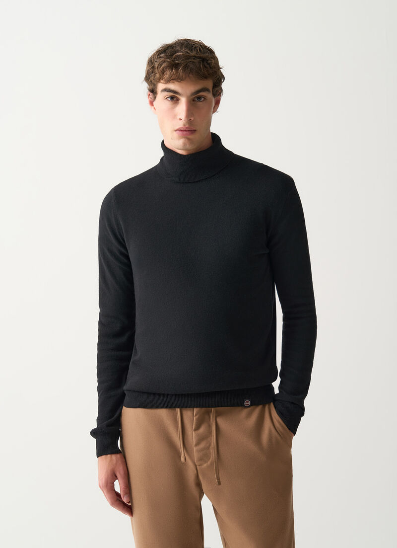 Fine knit polo-neck jumper