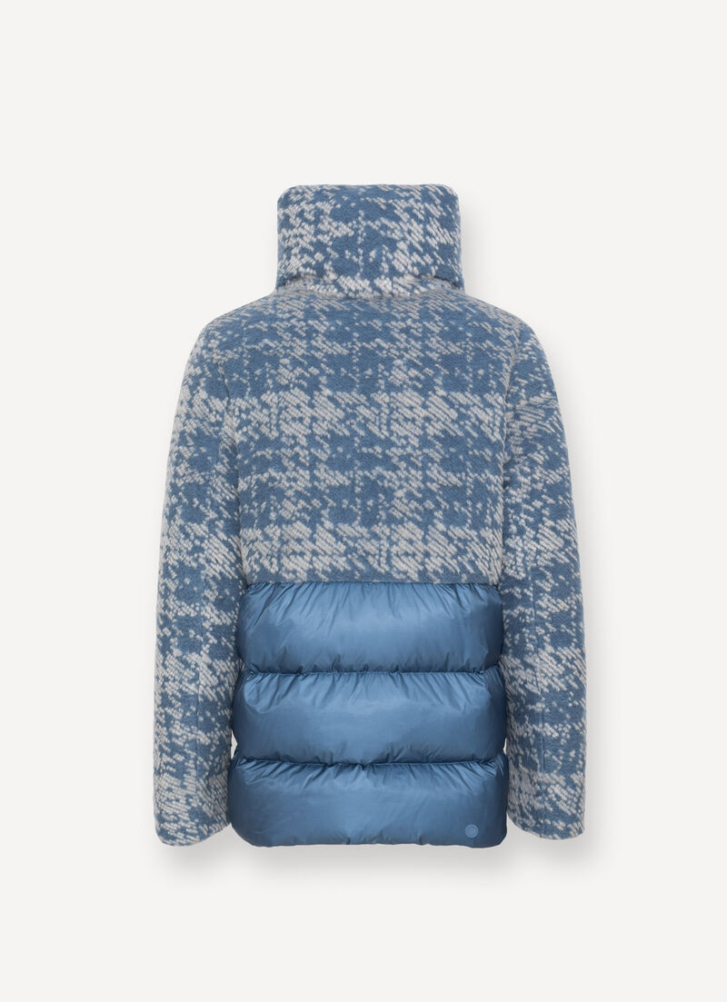 Jacquard down jacket with enveloping collar