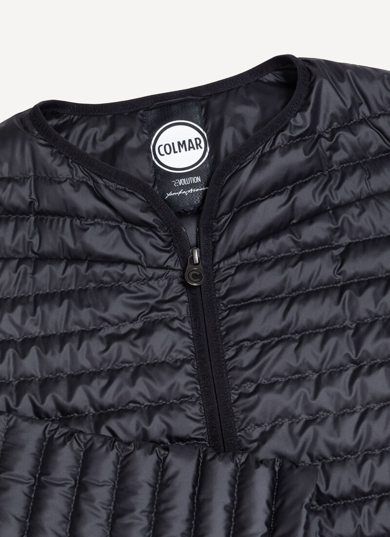 Lightweight down jacket with low-cut neck