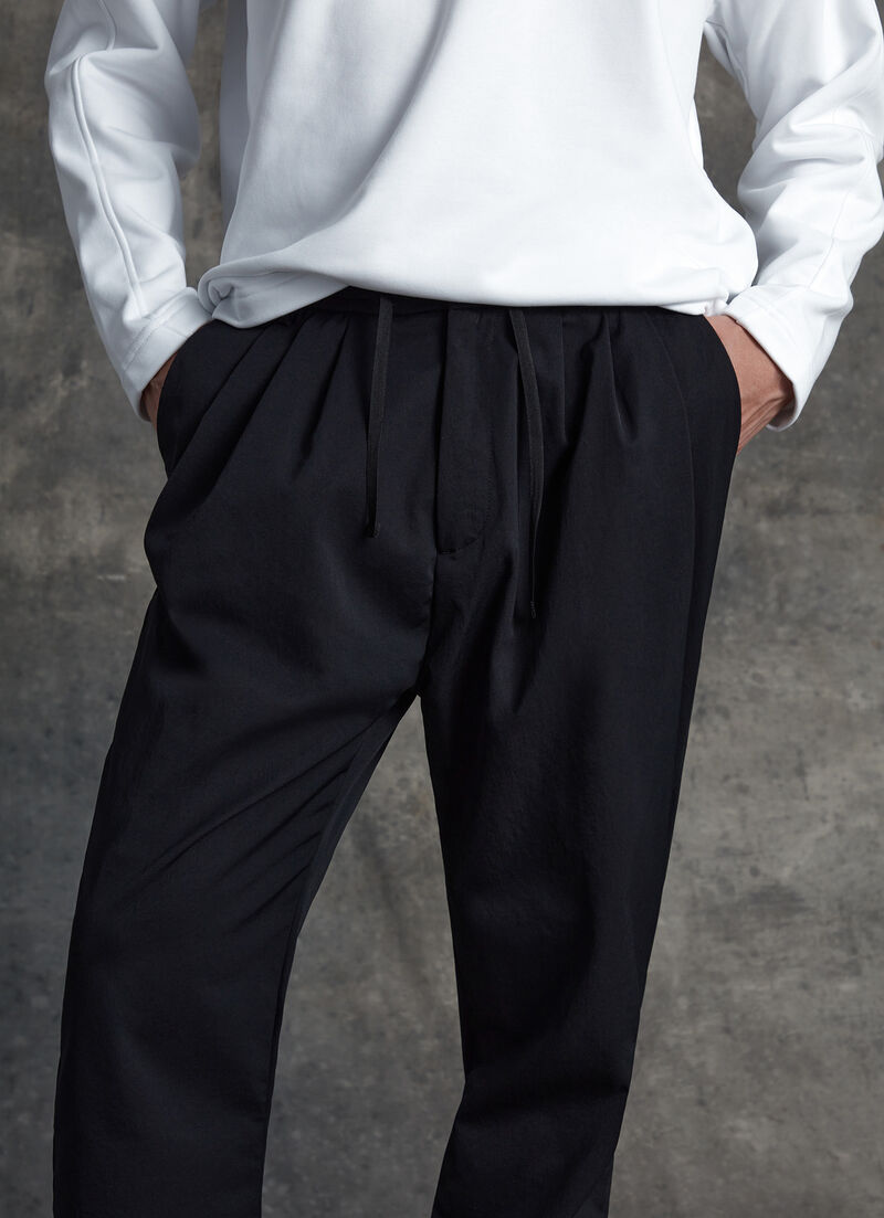 Drawstring trousers in technical fabric
