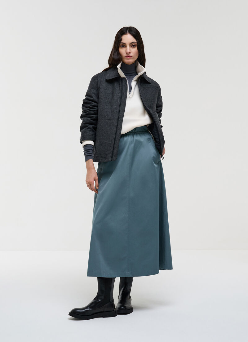 Lightweight wadded shirt jacket.