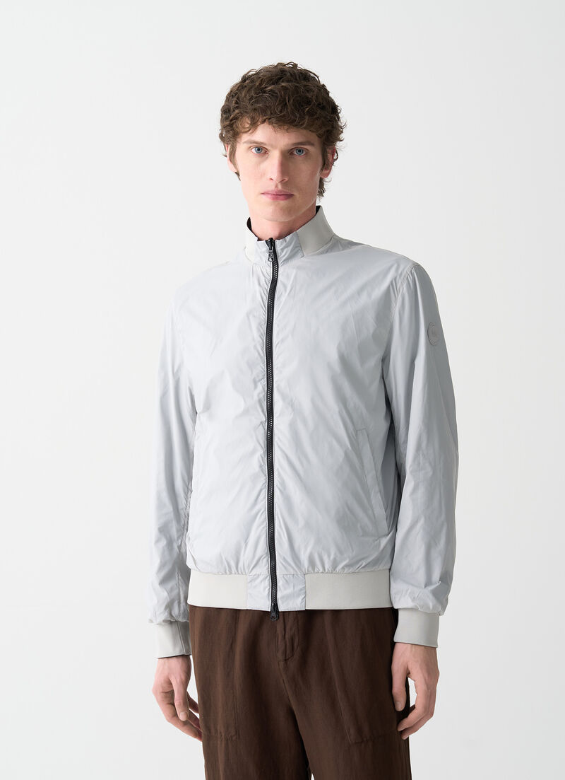 Reversible bomber jacket