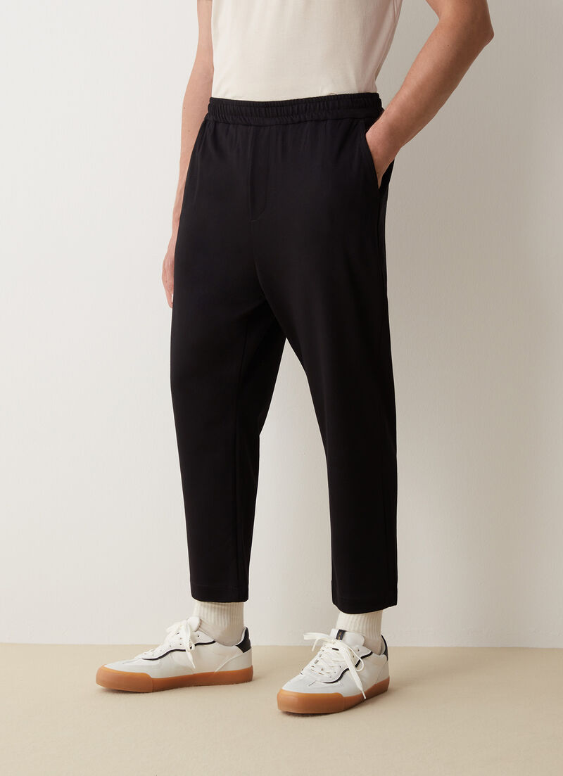 Comfortable-cut trousers with elasticated waistband