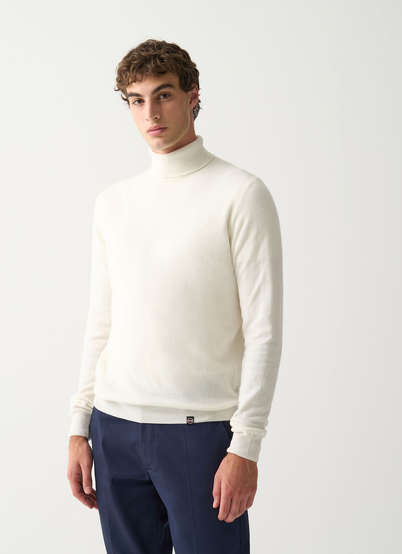 Fine knit polo-neck jumper