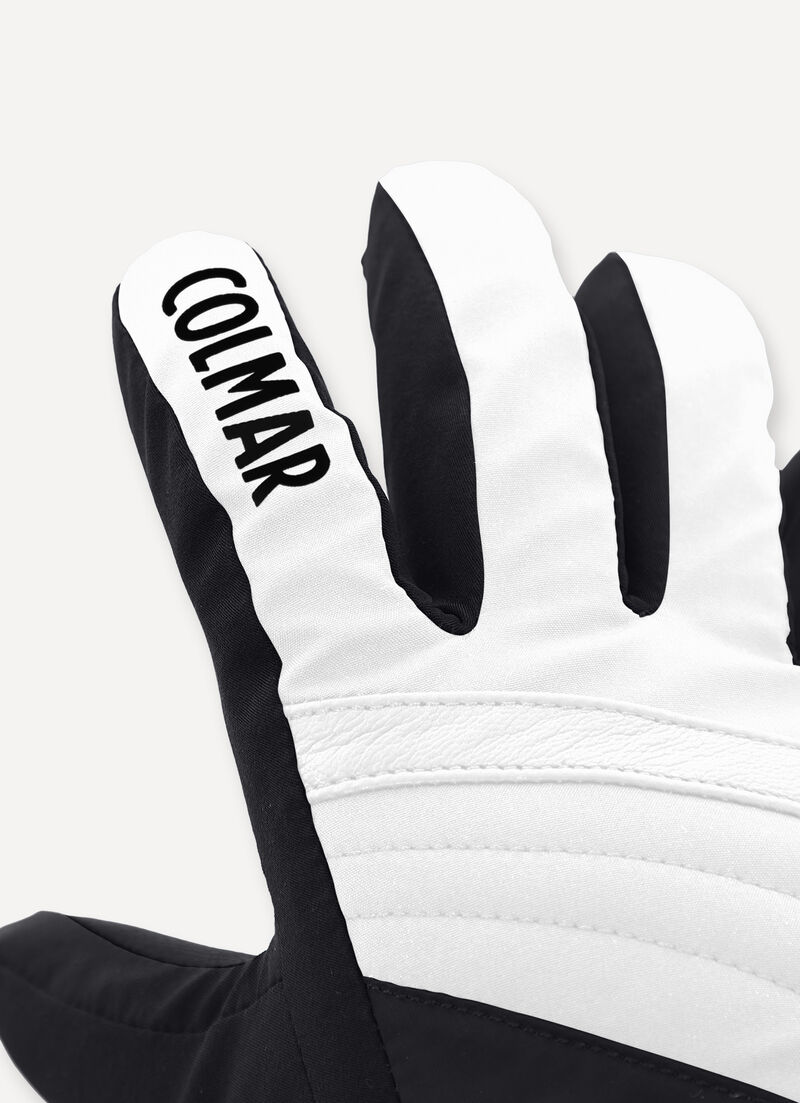 Ski gloves with leather inserts