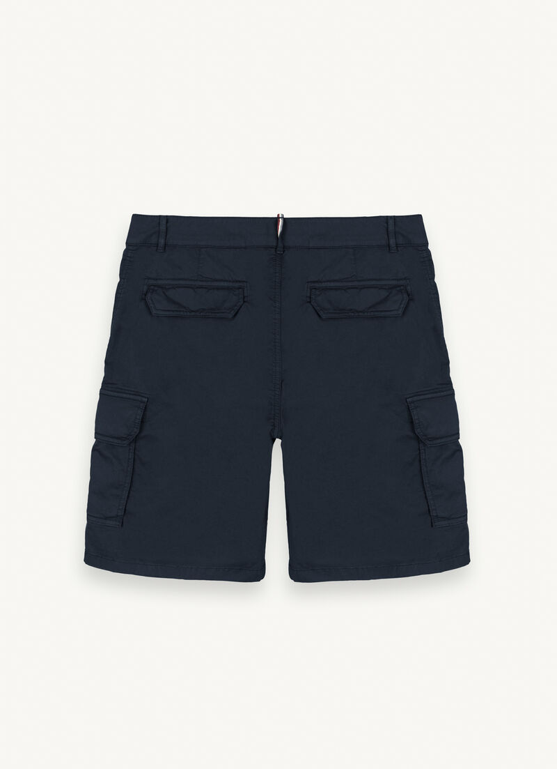 Cotton shorts with pockets