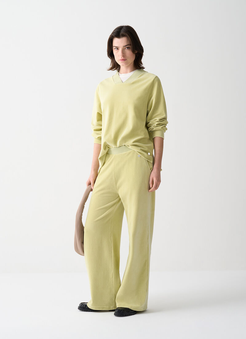 Casual needlecord sweatshirt