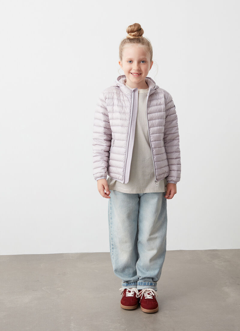 Short hooded down jacket