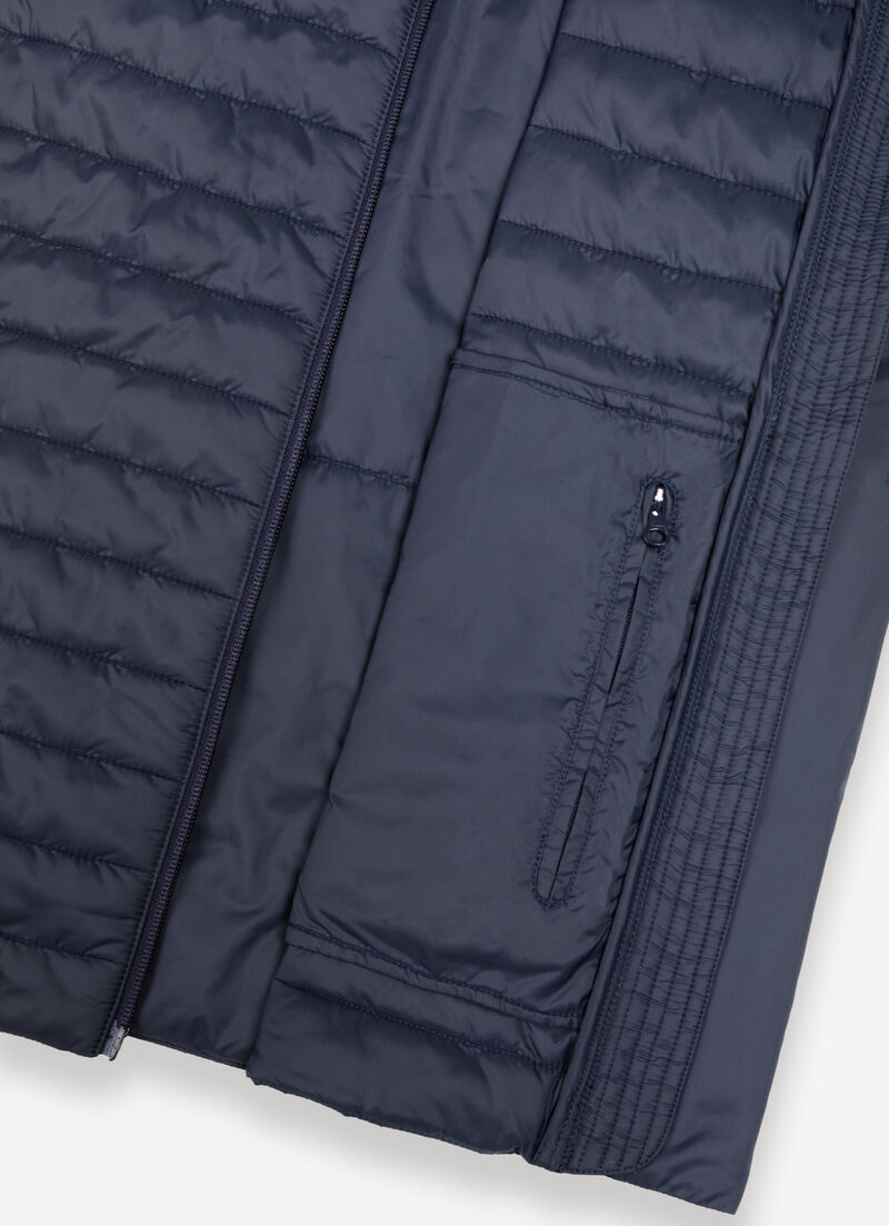 Ultra-lightweight vest