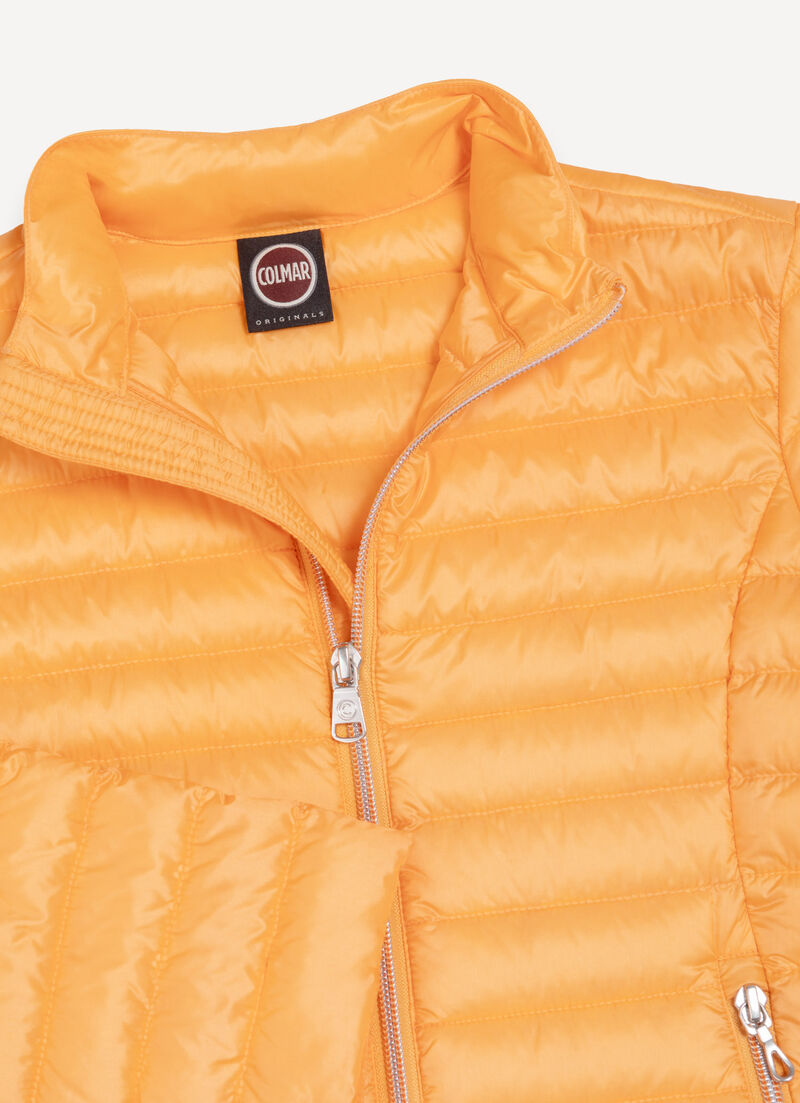 Down jacket with rounded hem