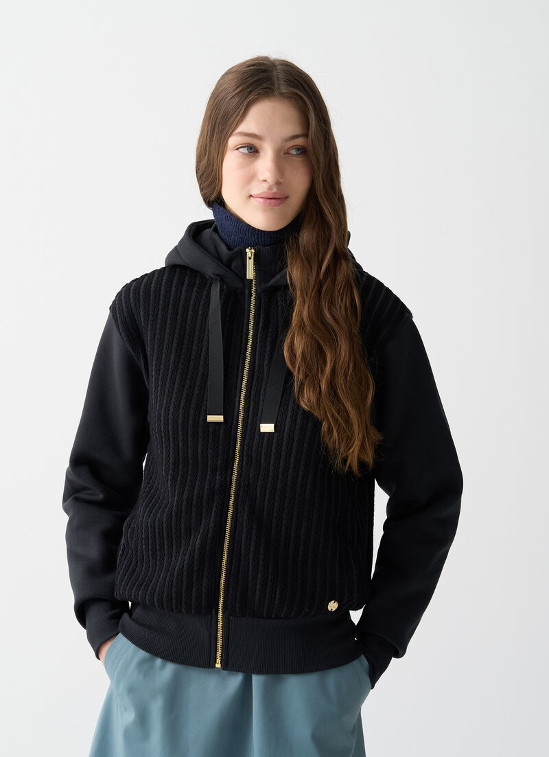 Cable-knit hooded sweatshirt