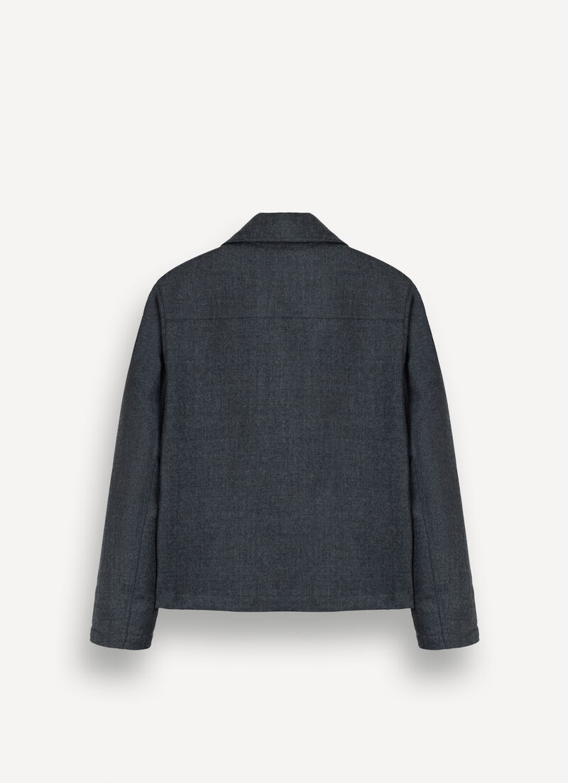 Lightweight wadded shirt jacket.