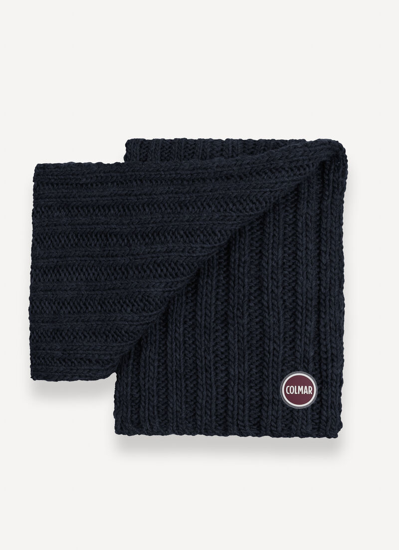 Unisex rib-knit scarf