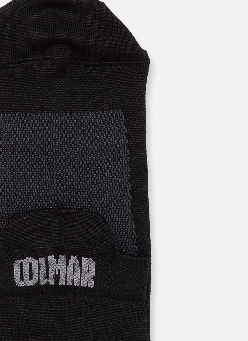 Short unisex socks with jacquard logo