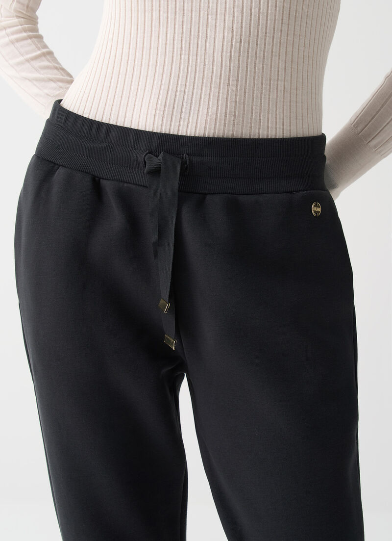 Tracksuit bottoms with drawstring