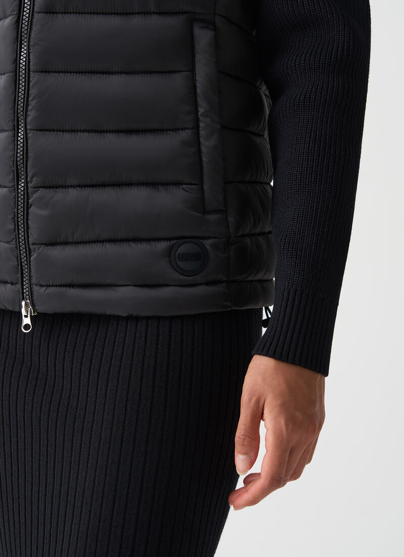 Hooded jacket with knit sleeves