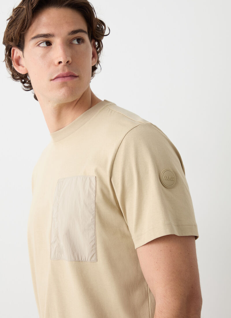 T-shirt with nylon pocket
