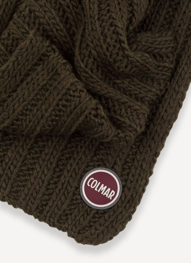 Long unisex rib-knit scarf