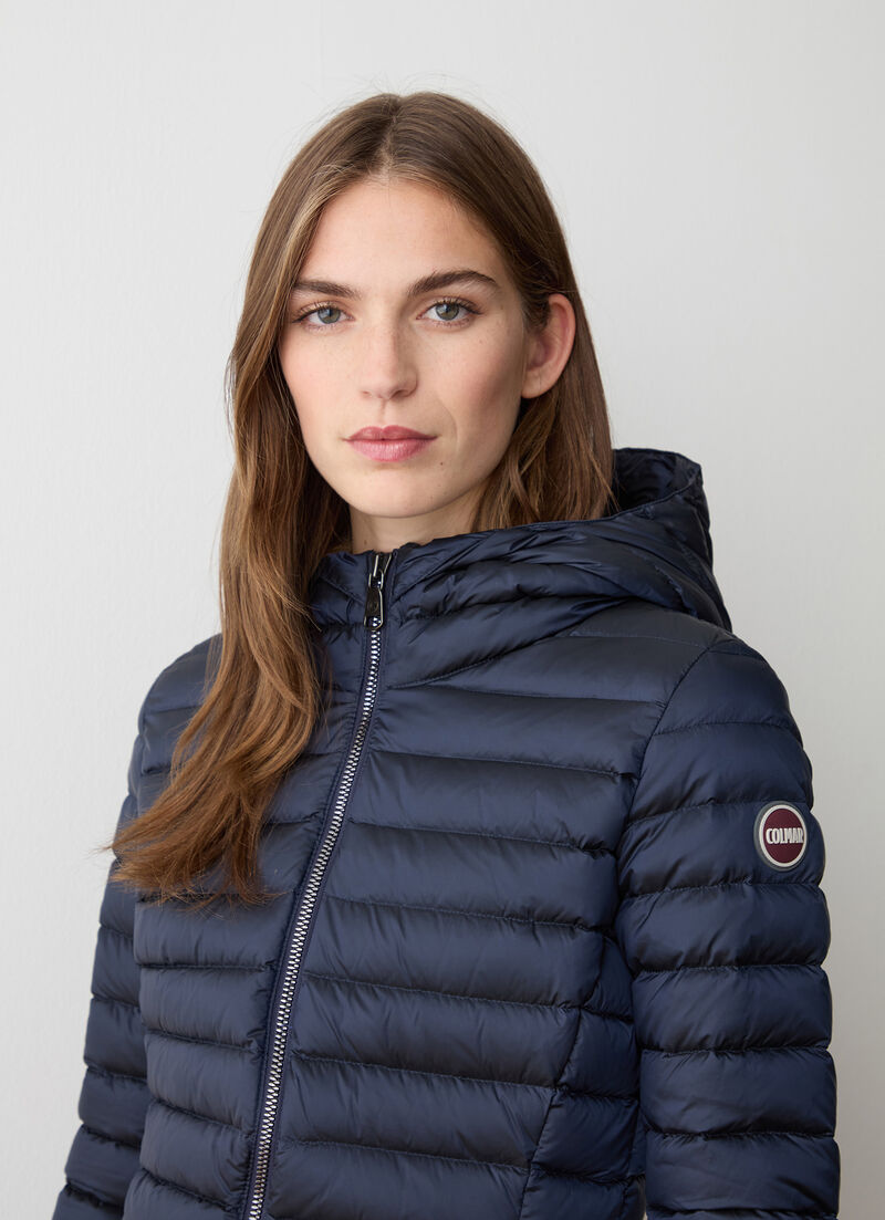 Fitted down jacket with hood