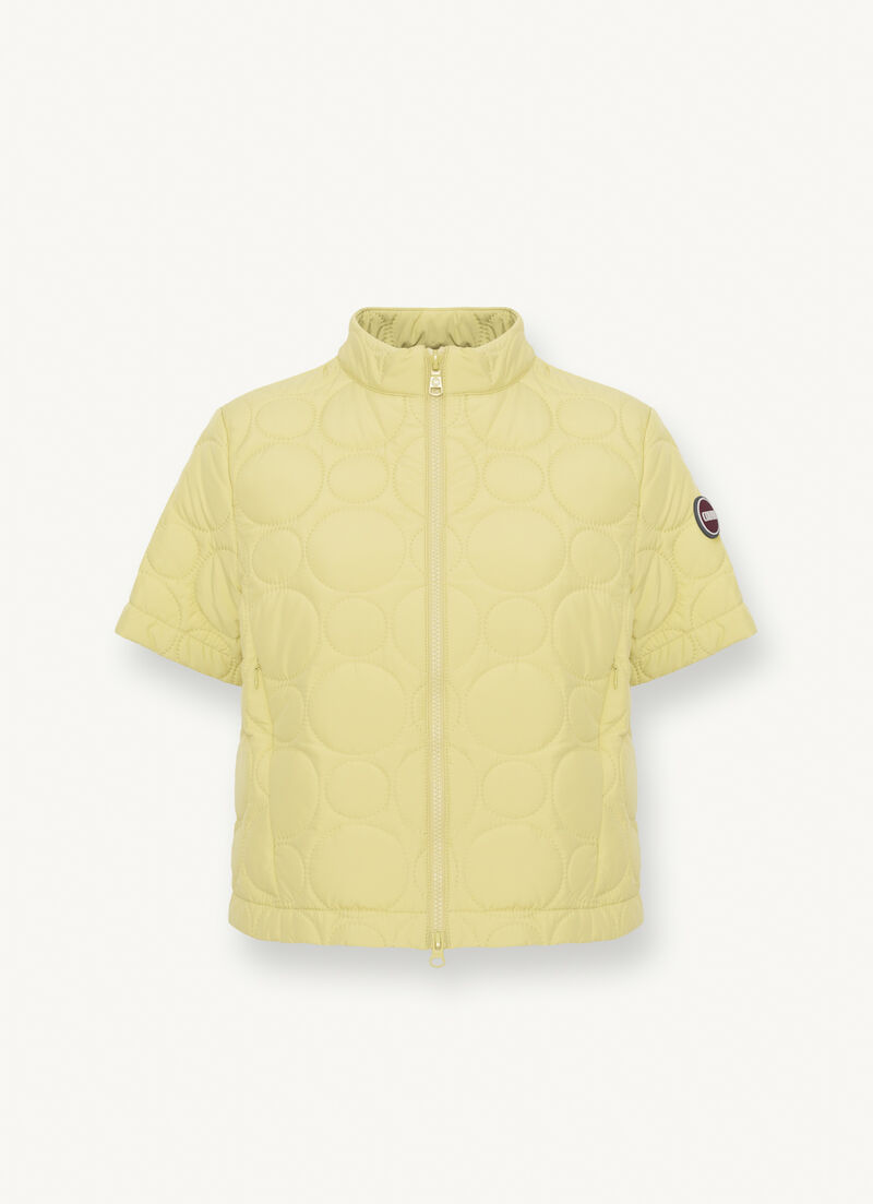 Half-sleeved jacket with ultrasonic quilting