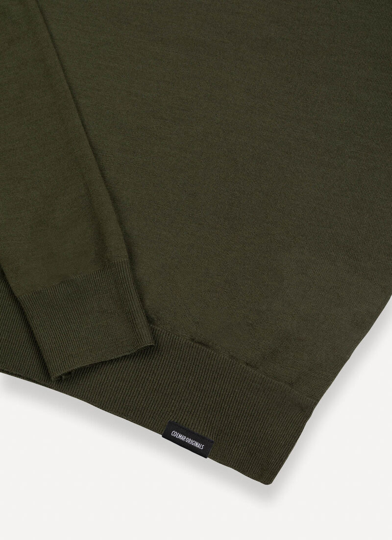 Ultra-fine merino wool polo-neck