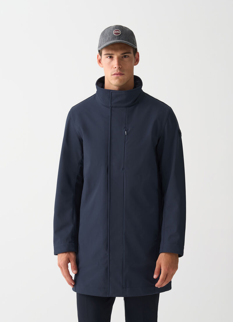 Autumn-weight softshell coat