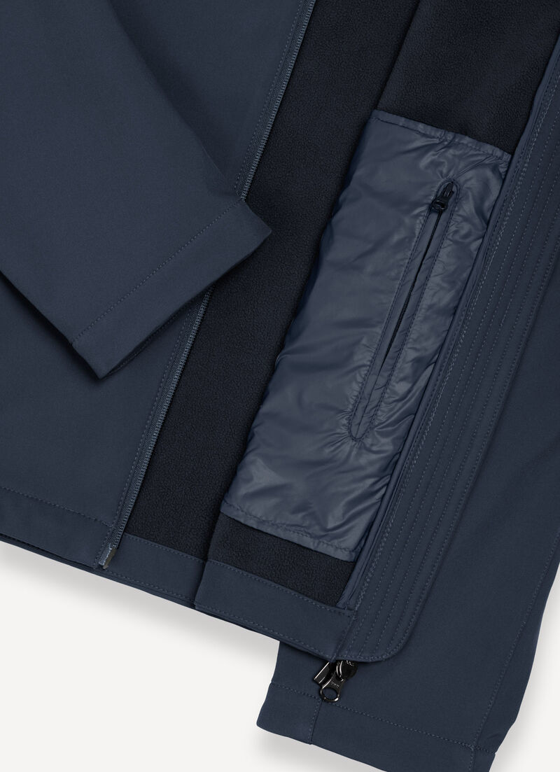 Autumn-weight softshell jacket