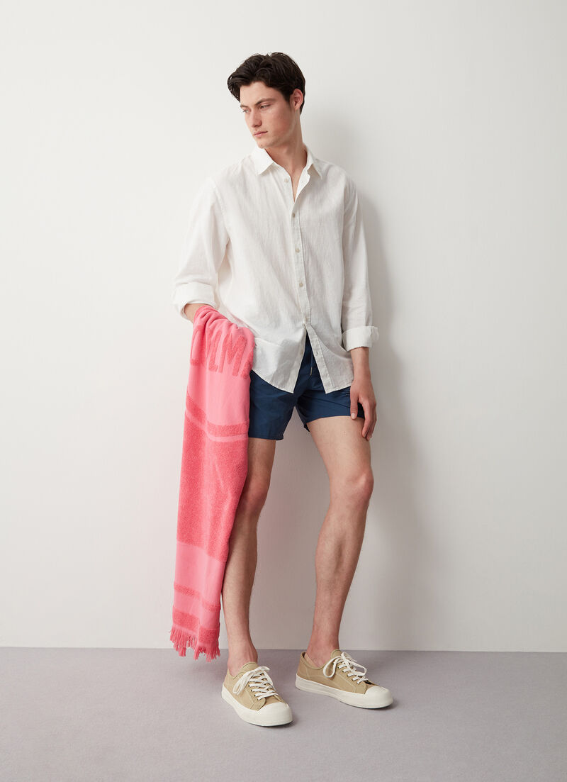 Terry towel with fringing