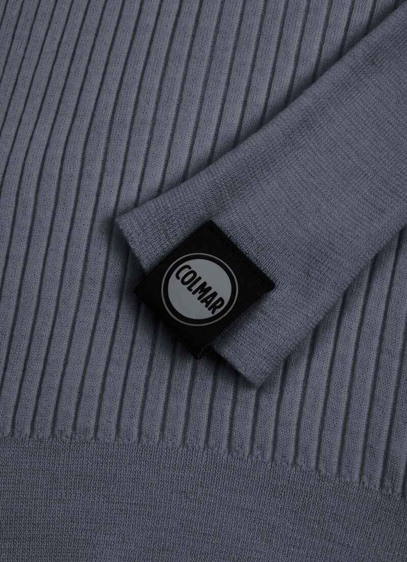 Merino wool polo-neck