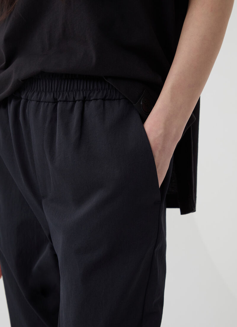 Easy care trousers