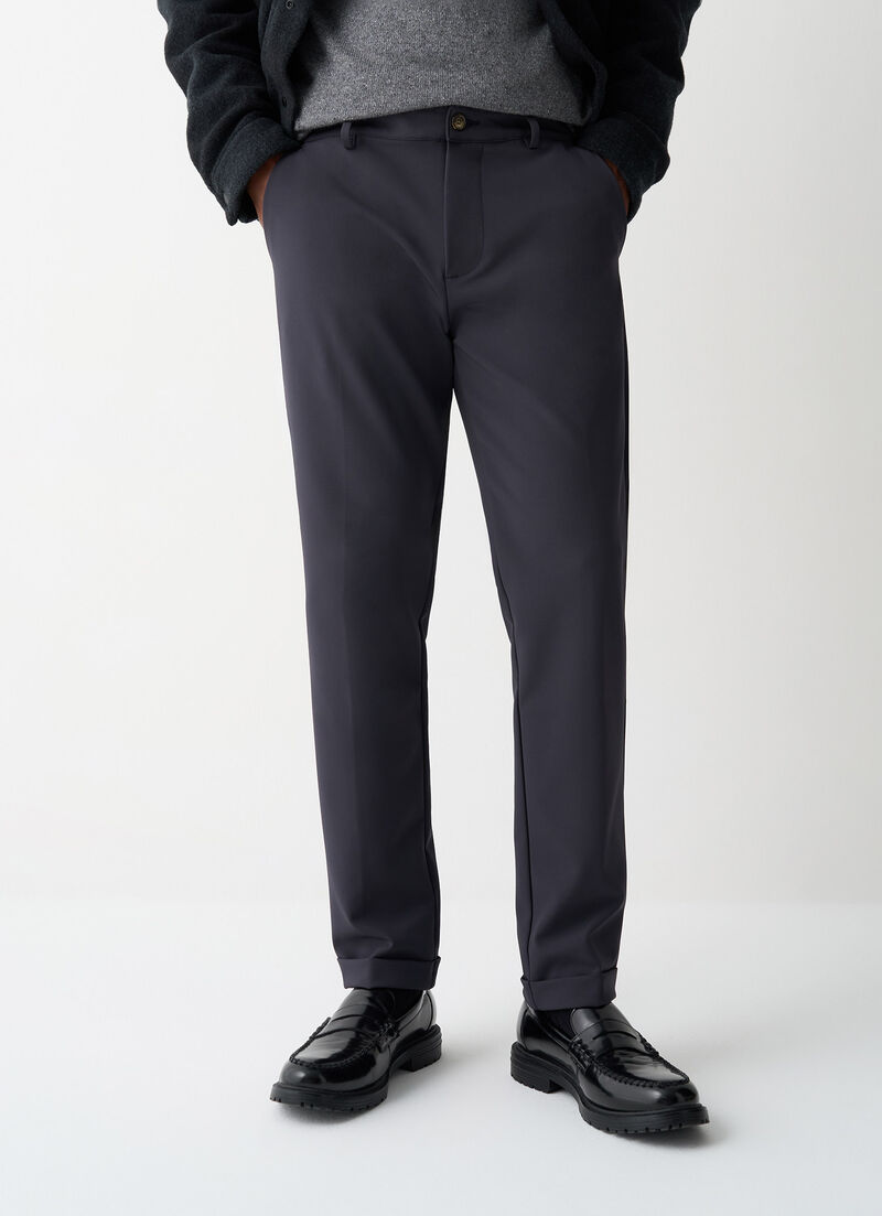 Easy-care trousers with turn-ups