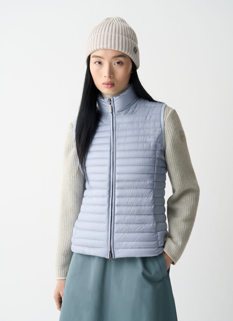 Lightweight down gilet