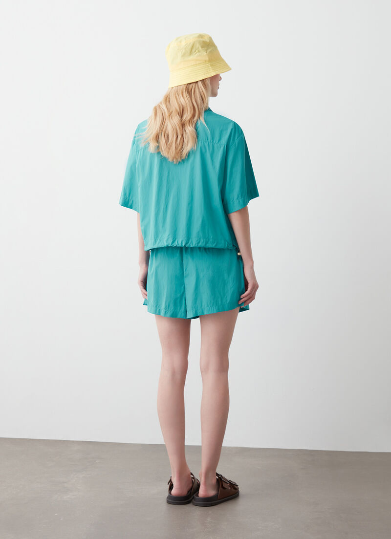 Shirt in water-repellent nylon