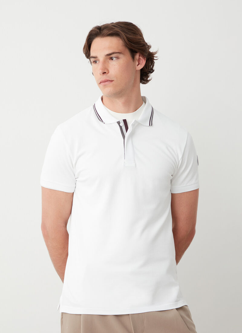 Piqué polo-shirt with tri-colour details