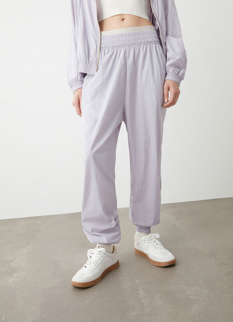 Light nylon trousers