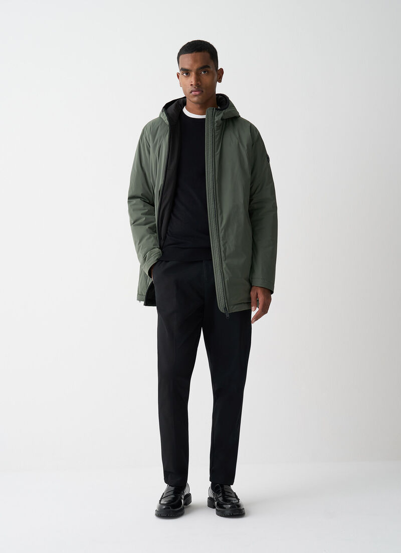 Long autumn-weight stretch jacket