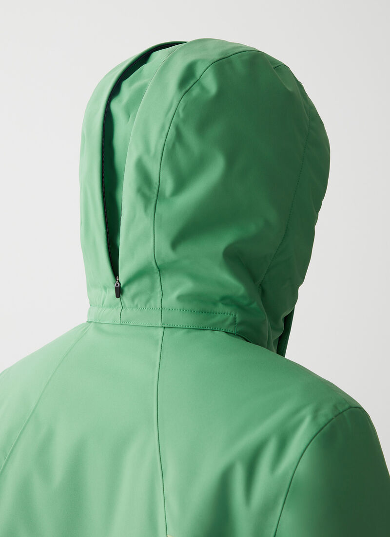 Ski jacket with ventilation zip