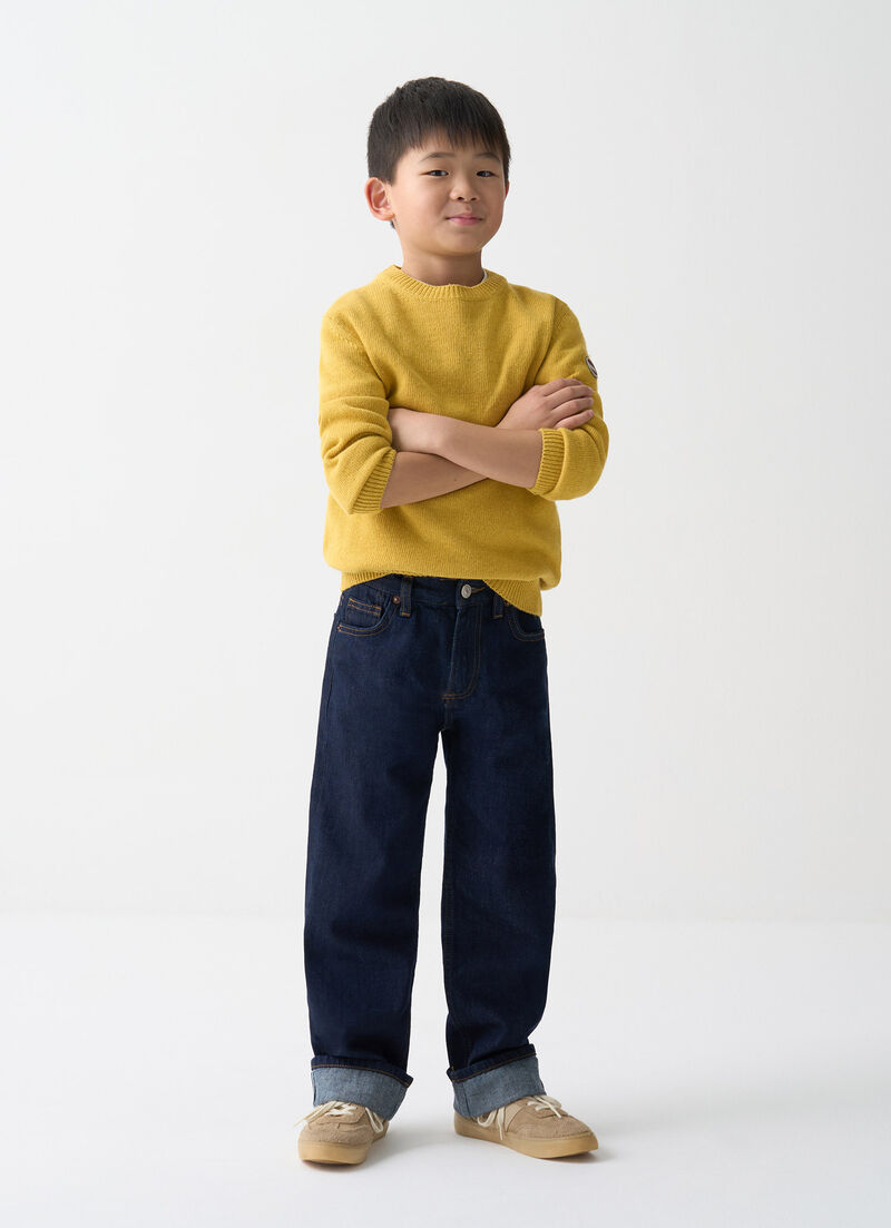 Unisex round-neck pullover