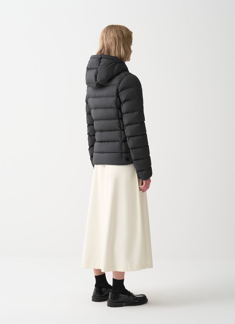 Hooded opaque down jacket