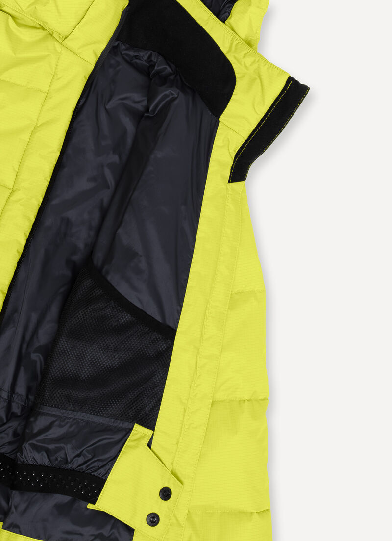 Boys’ puffy ski jacket