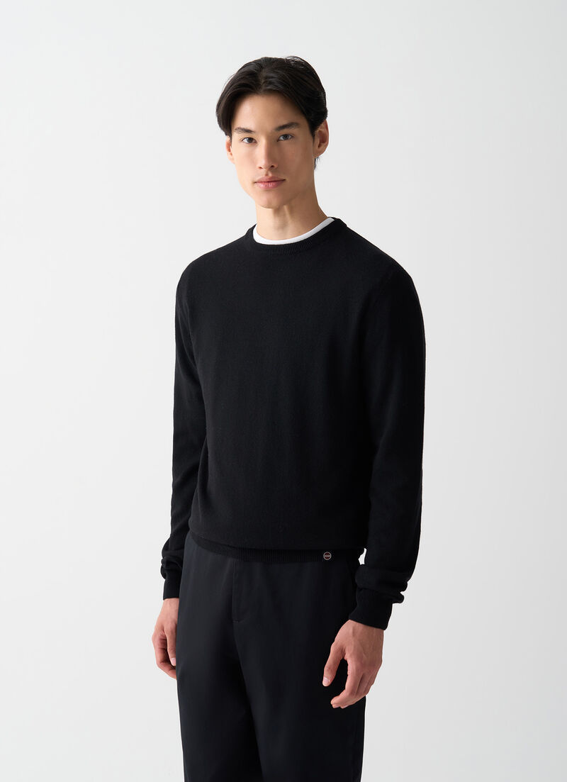 Fine-knit pullover