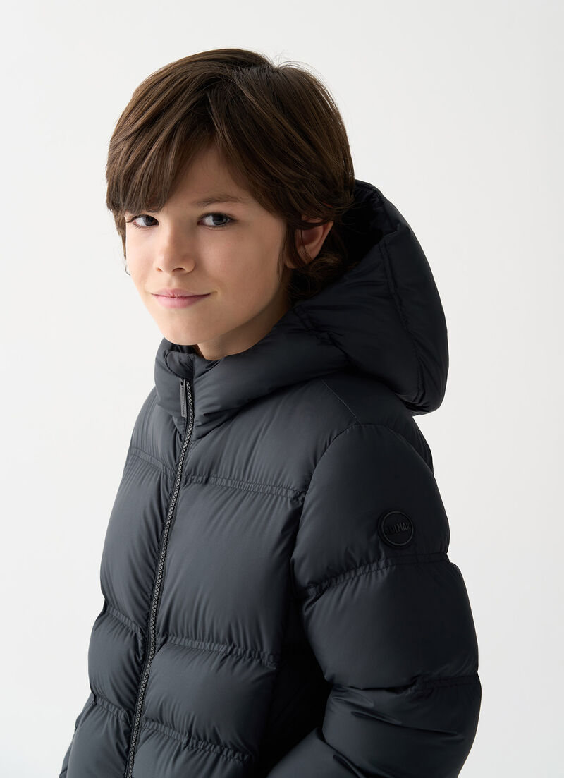 Hooded opaque down jacket