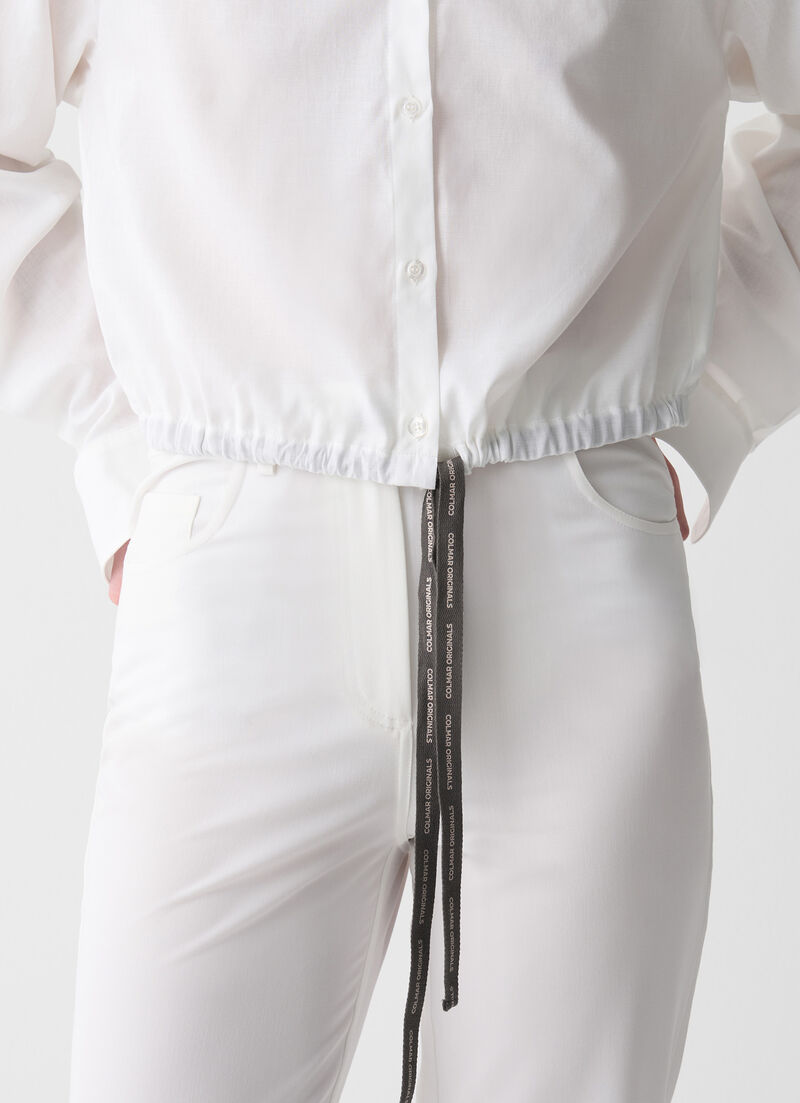 Cropped shirt with drawstring