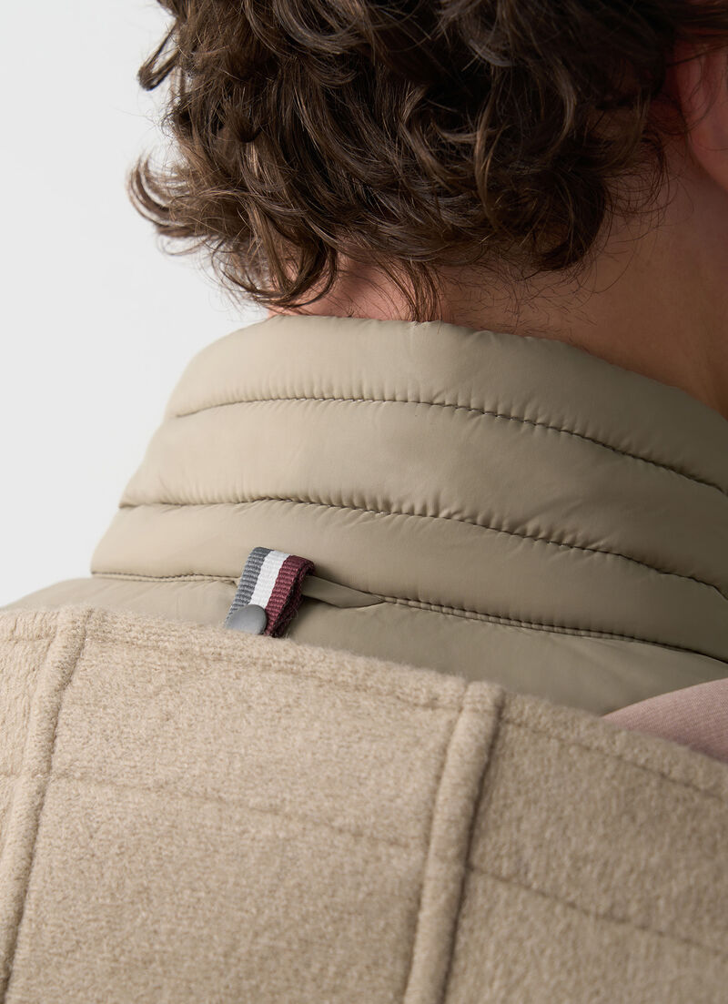 Ultra-lightweight vest