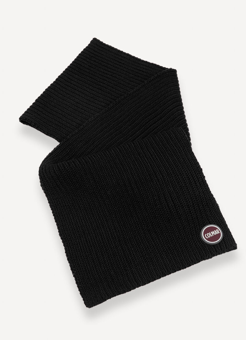 Unisex rib-knit scarf