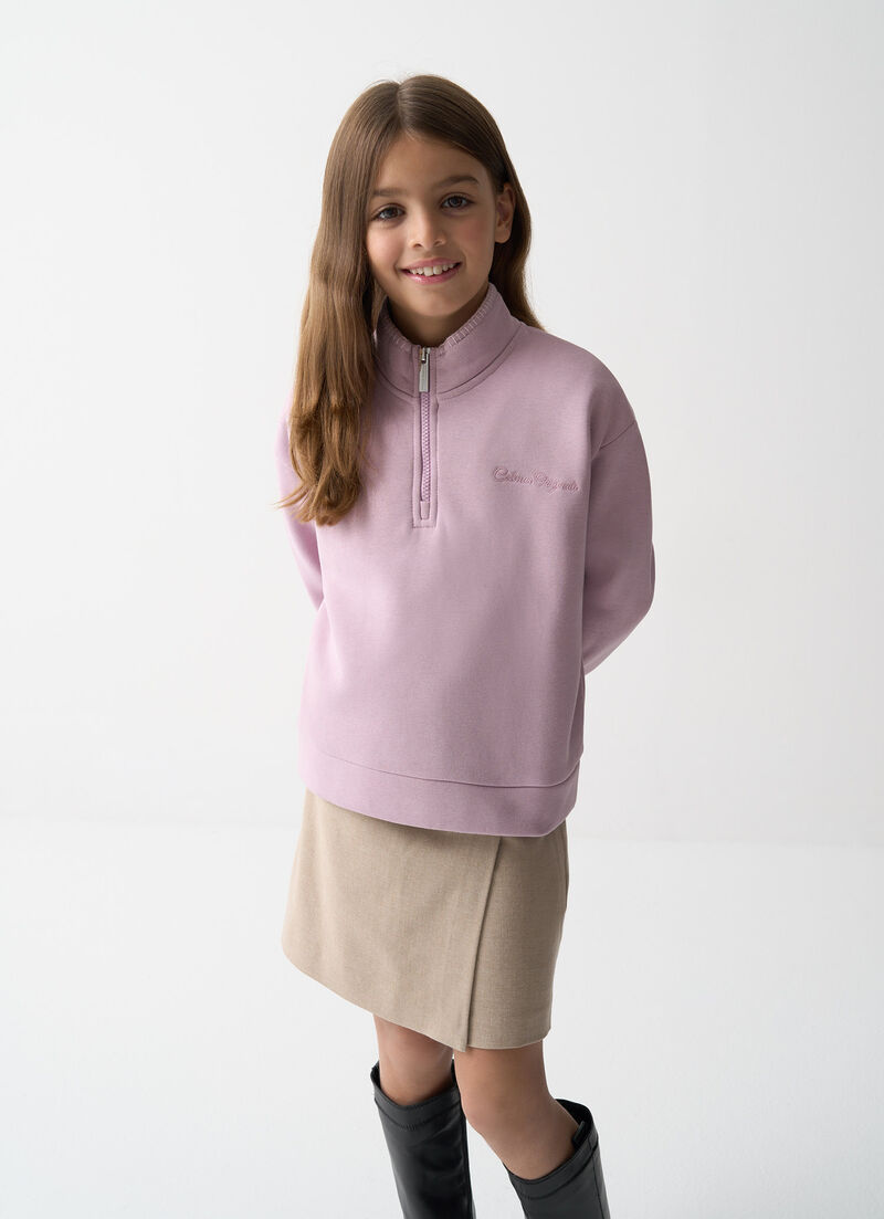 Half-zip sweatshirt with embroidery