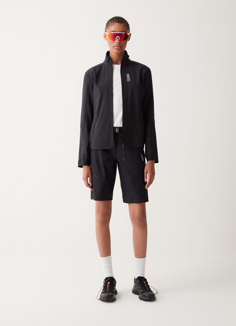 Partially heat-sealed softshell jacket