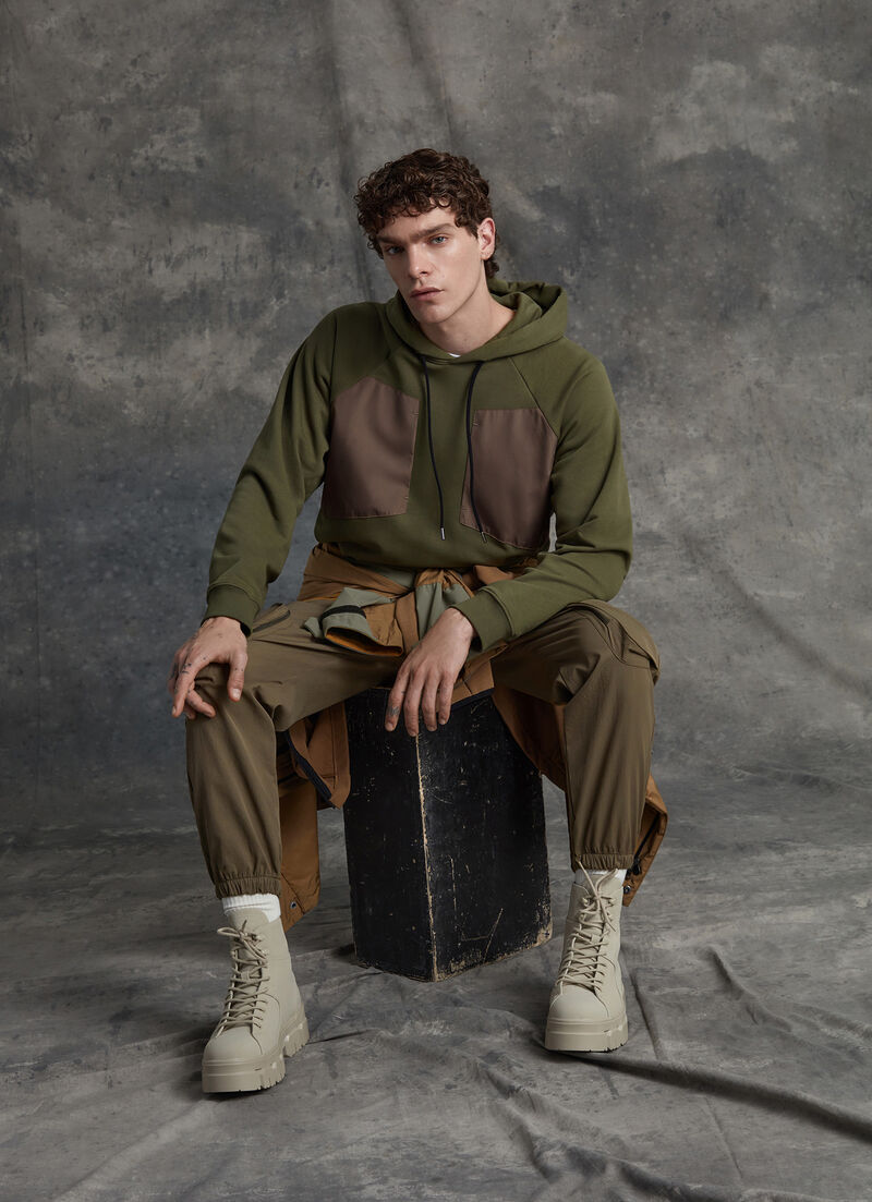 Cotton blend sweatshirt with hood