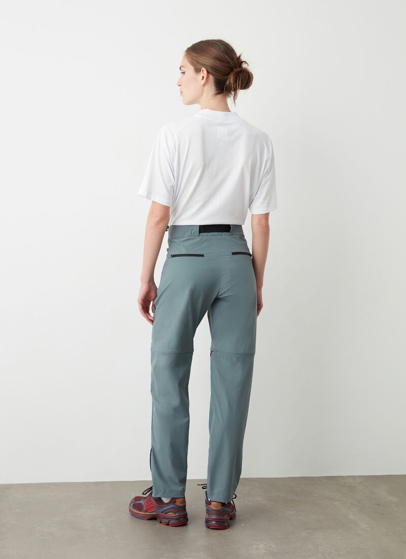 Technical zip-off trousers